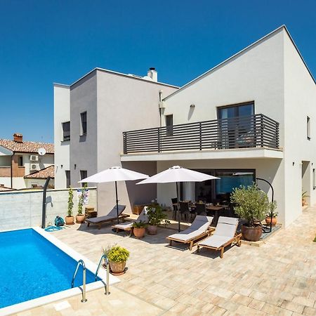 Villa Leonardo Vrznaveri Dış mekan fotoğraf