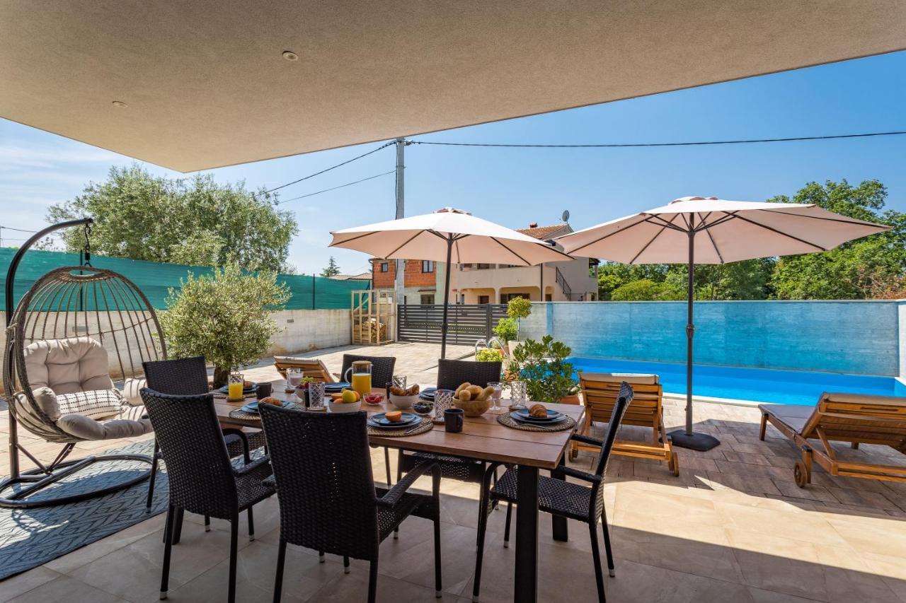 Villa Leonardo Vrznaveri Dış mekan fotoğraf